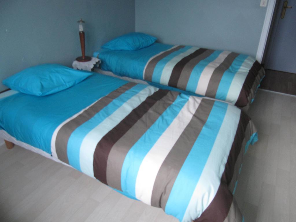 Chambres D'Hotes La Pinderie Val-Couesnon 部屋 写真
