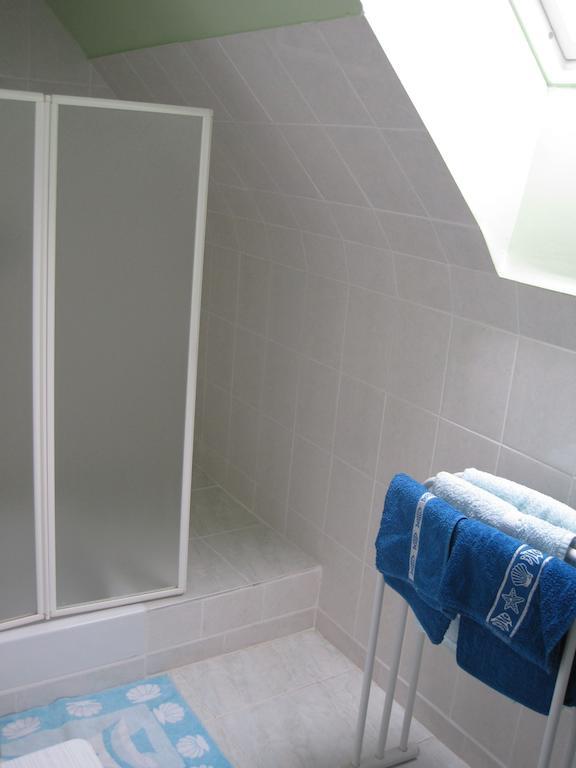 Chambres D'Hotes La Pinderie Val-Couesnon 部屋 写真