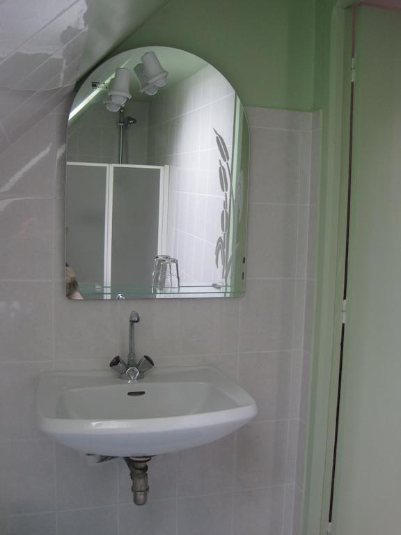 Chambres D'Hotes La Pinderie Val-Couesnon 部屋 写真